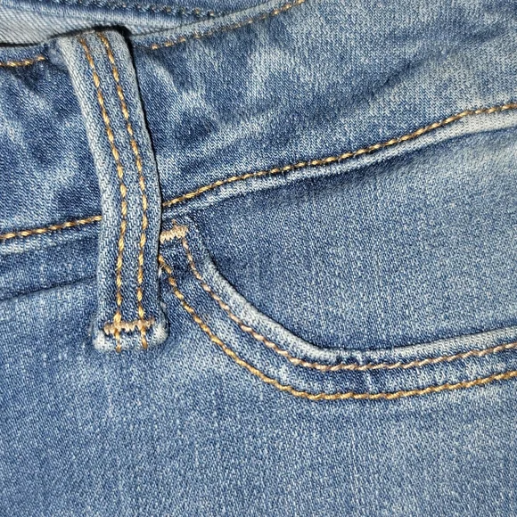 Holister Jeans size 00R low rise  stretch Denim - Picture 3 of 13